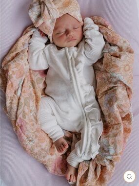 Little & Fern FRILL ZIP ROMPER | MILK WAFFLE